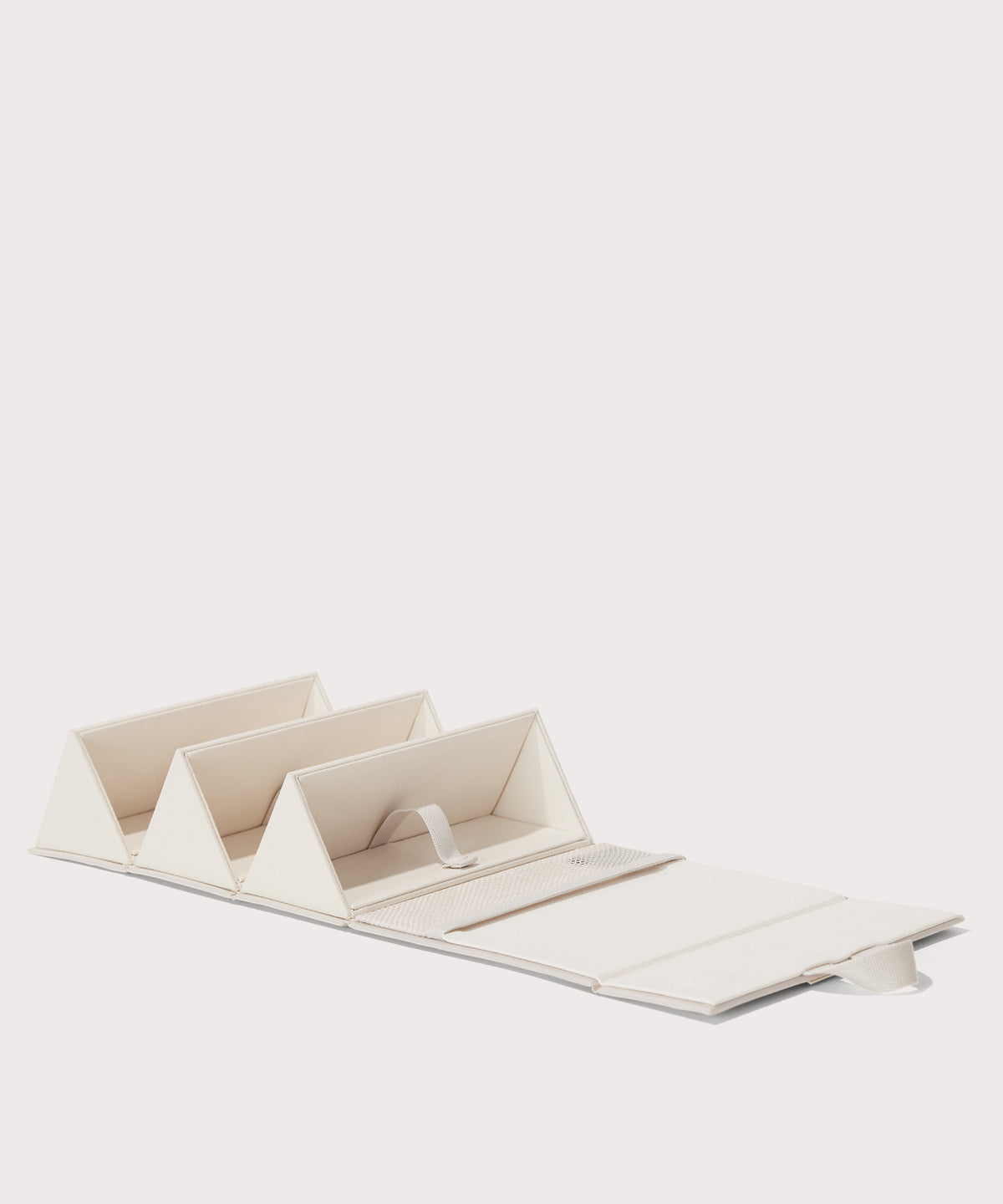 dagne-dover-remi-glasses-case-in-moonbeam image 6