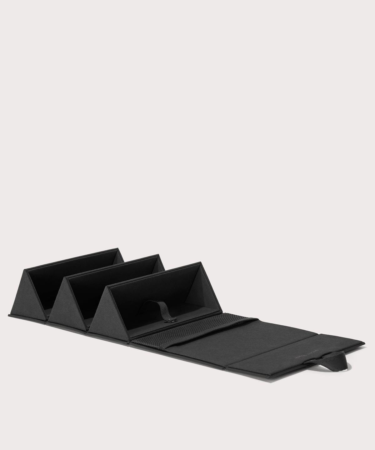 dagne-dover-remi-glasses-case-in-onyx-foldable-travel-sunglasses-holder image 6