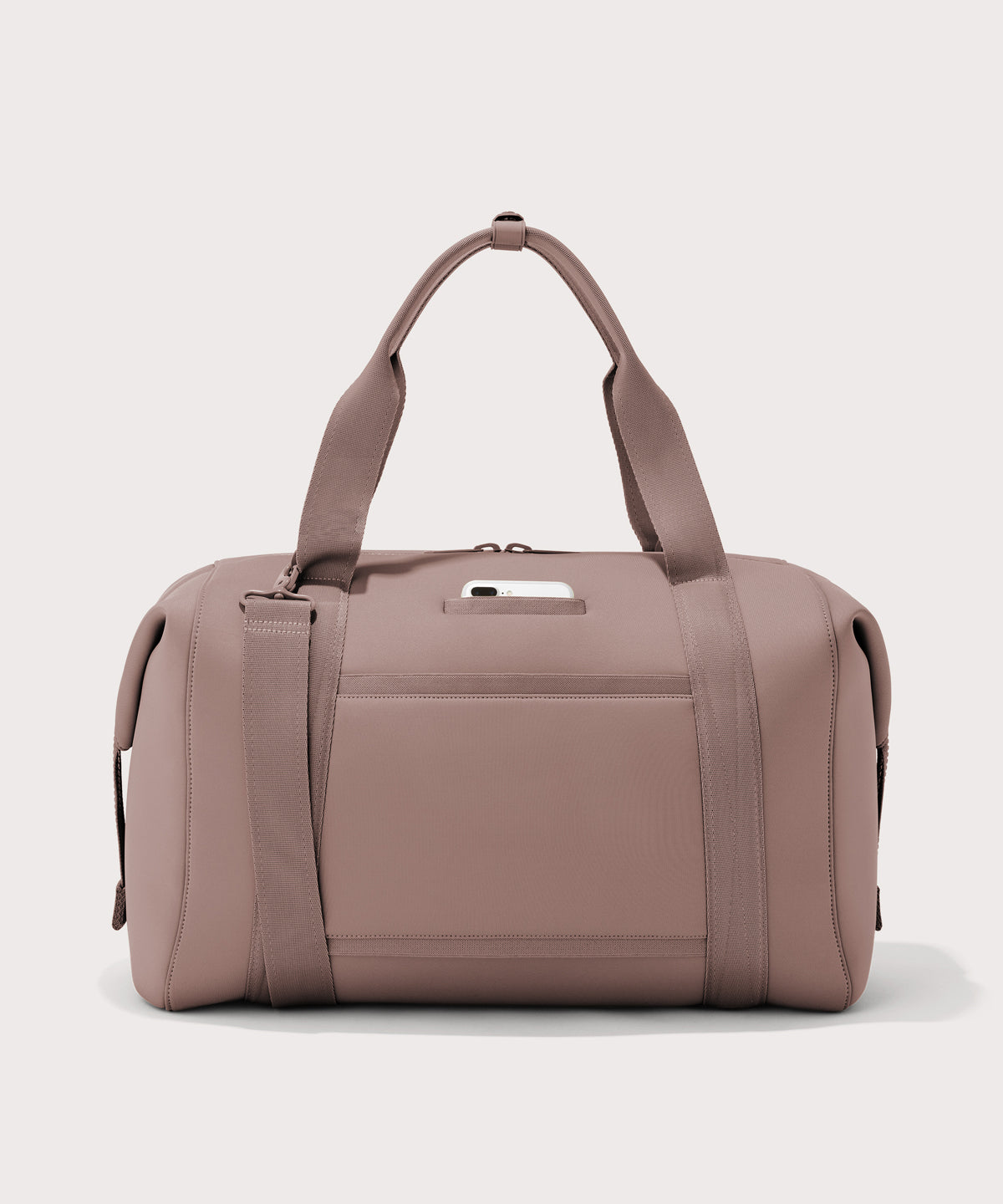 dagne-dover-landon-carryall-in-dune-extra-large-spacious-weekender-bag-with-shoe image 5