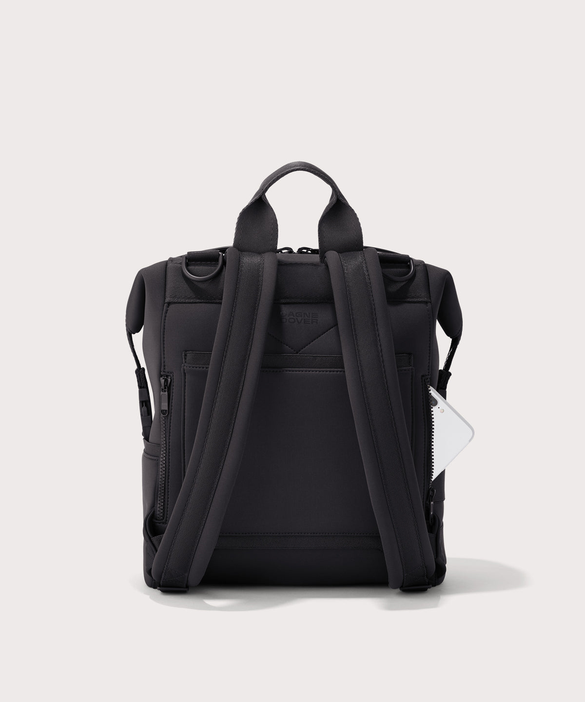 dagne-dover-indi-diaper-backpack-in-onyx-medium-all-in-one-parent-essential image 5