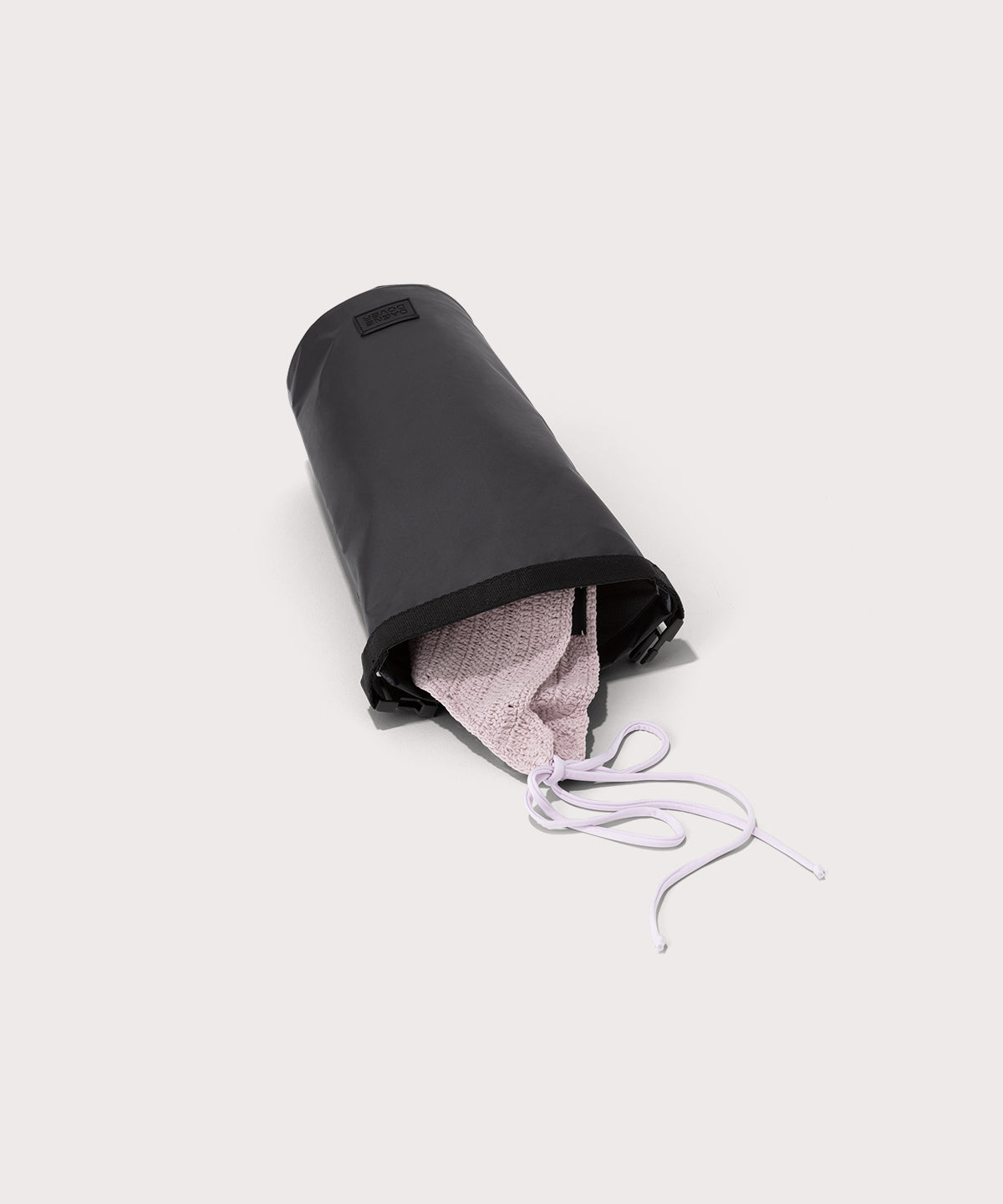 dagne-dover-rae-roll-top-dry-bag-in-onyx image 2