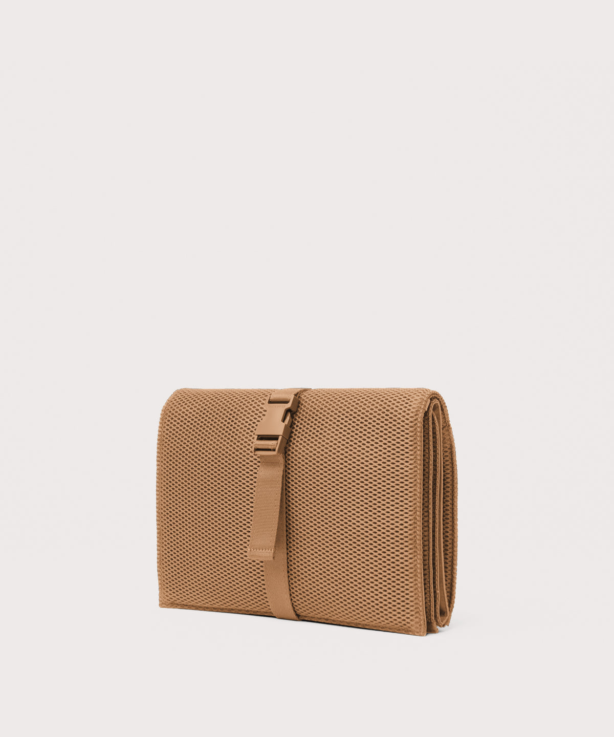 dagne-dover-joey-changing-kit-in-camel image 4
