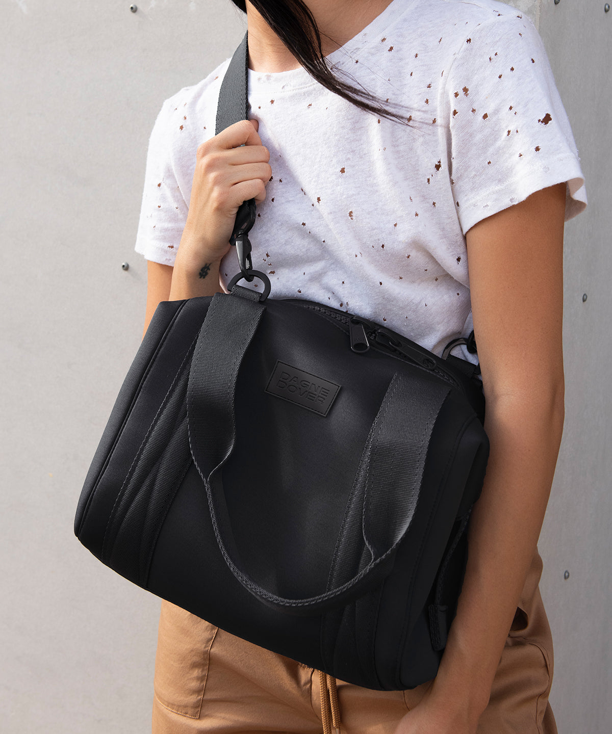 dagne-dover-landon-carryall-small-in-dark-moss image 7