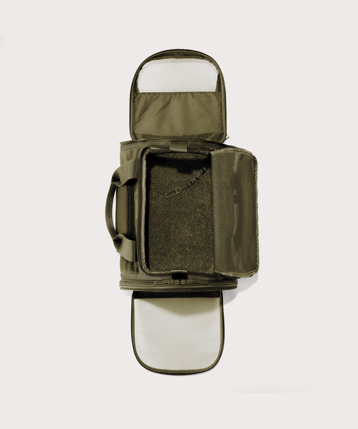 dagne-dover-kyoto-pet-carrier-in-dark-moss-large-airline-compatible-travel-carri image 2