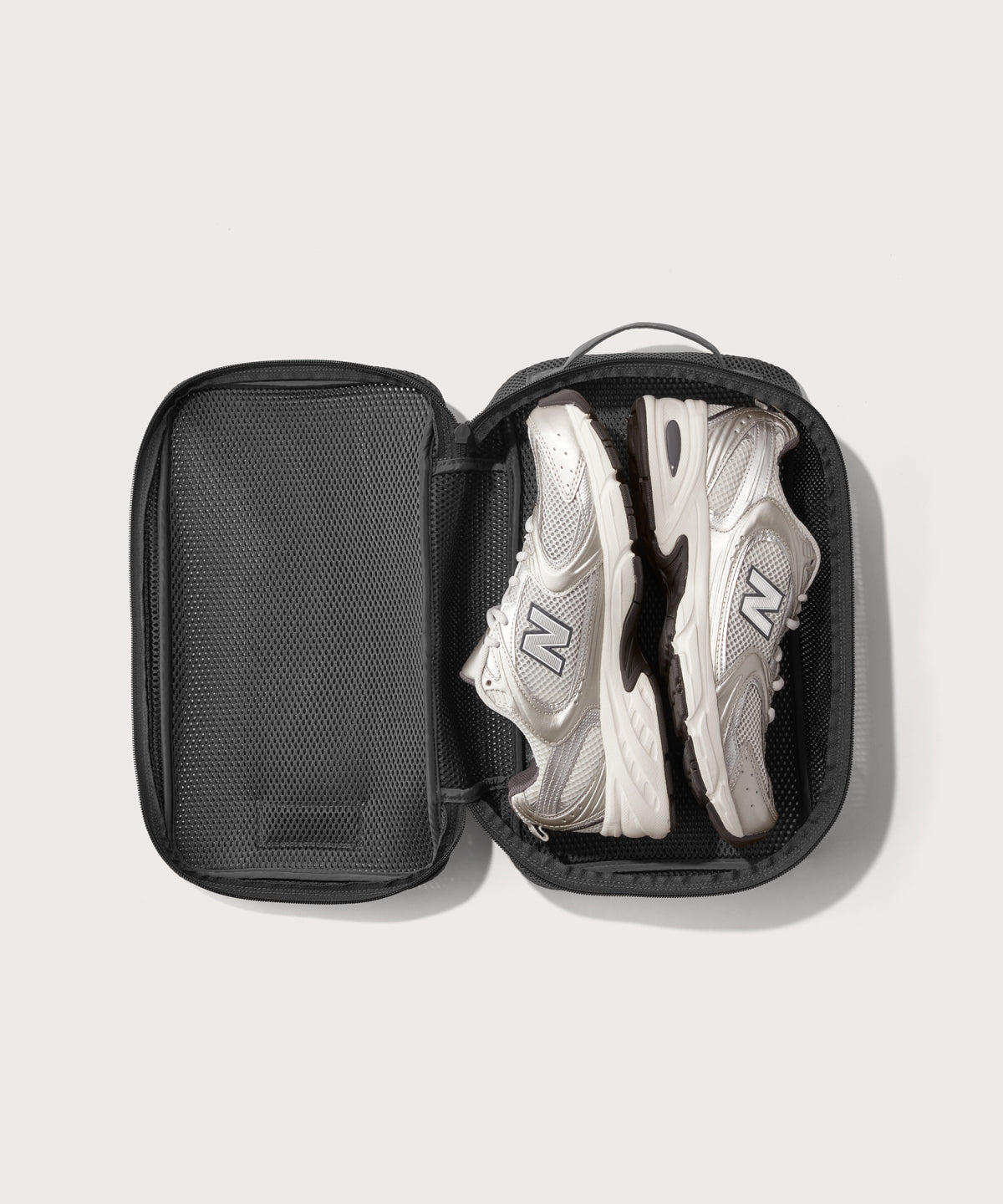dagne-dover-roma-packing-cube-medium-in-carbon-air-mesh-versatile-travel-organiz image 2