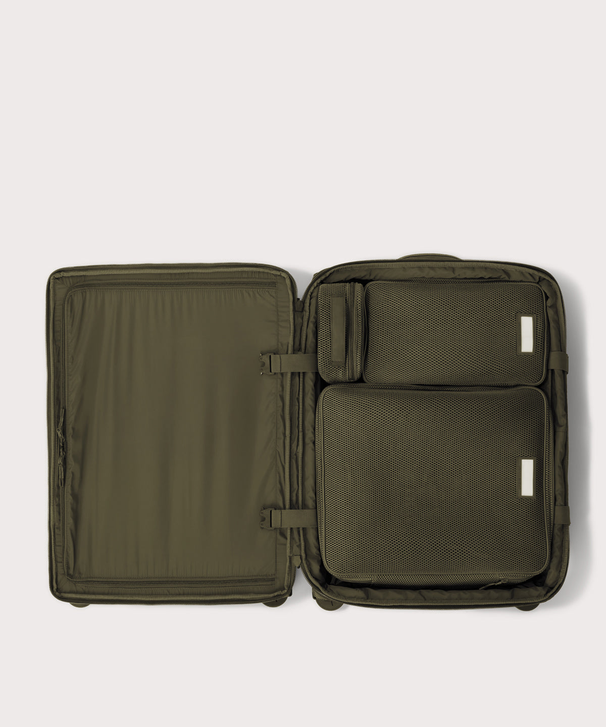 dagne-dover-roma-packing-cube-in-dark-moss-air-mesh-extra-large image 4