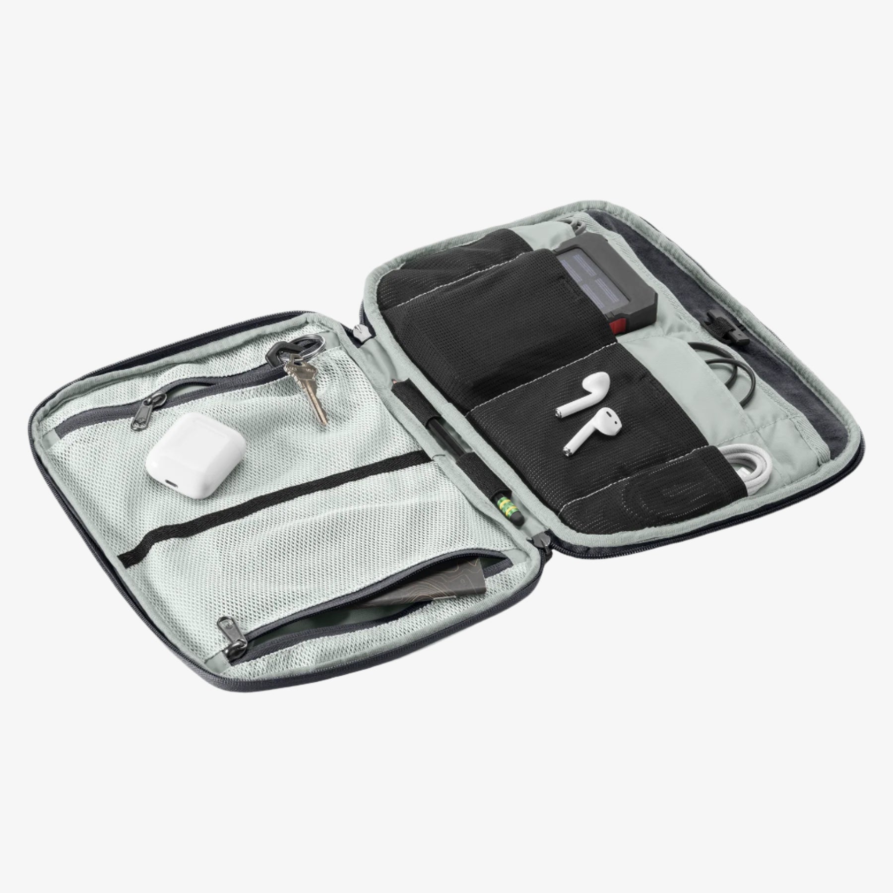 eagle-creek-pack-it-e-tools-organizer-pro-tech-travel-organizer-fits-ipad-pro-11 image 3