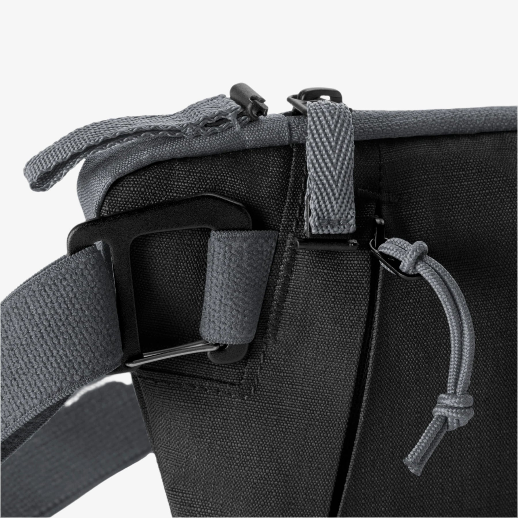 eagle-creek-stash-rfid-crossbody-bag-secure-travel-organizer image 7