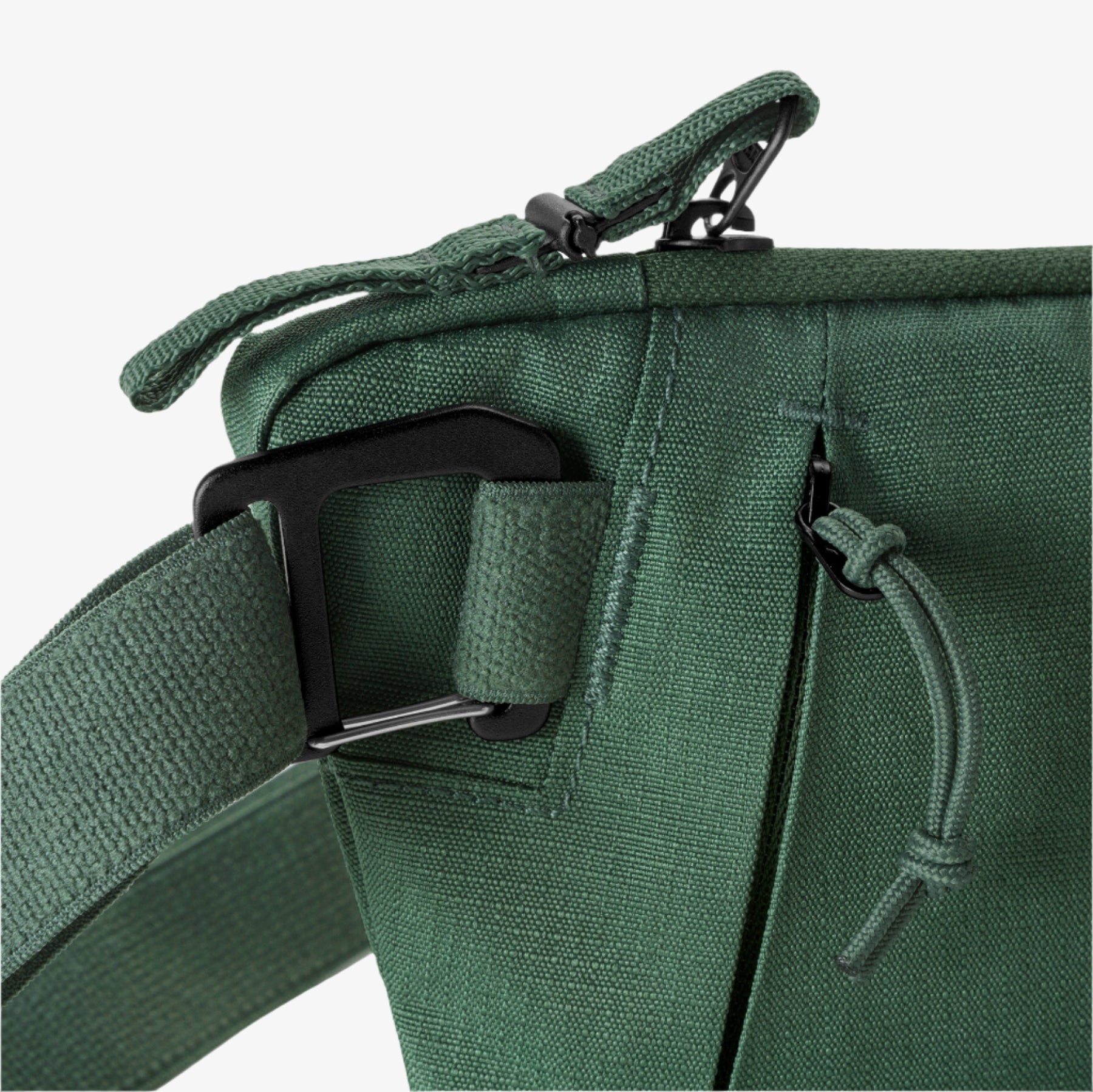 eagle-creek-stash-rfid-sling-bag-slim-rfid-blocking-sling-for-passport-cards-pho image 4