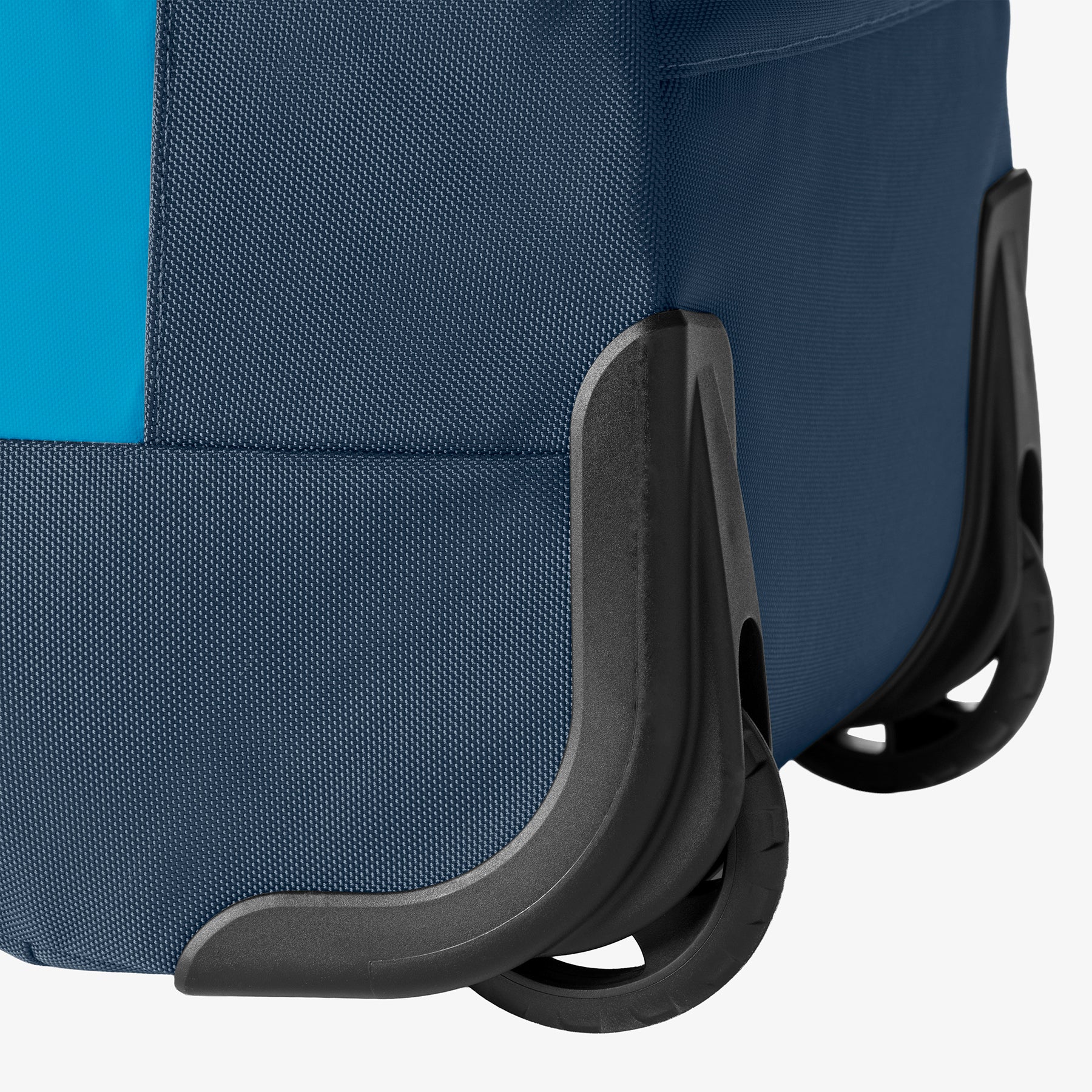 eagle-creek-cargo-hauler-130l-rolling-duffel-bag-huge-capacity-heavy-duty-wheels image 5