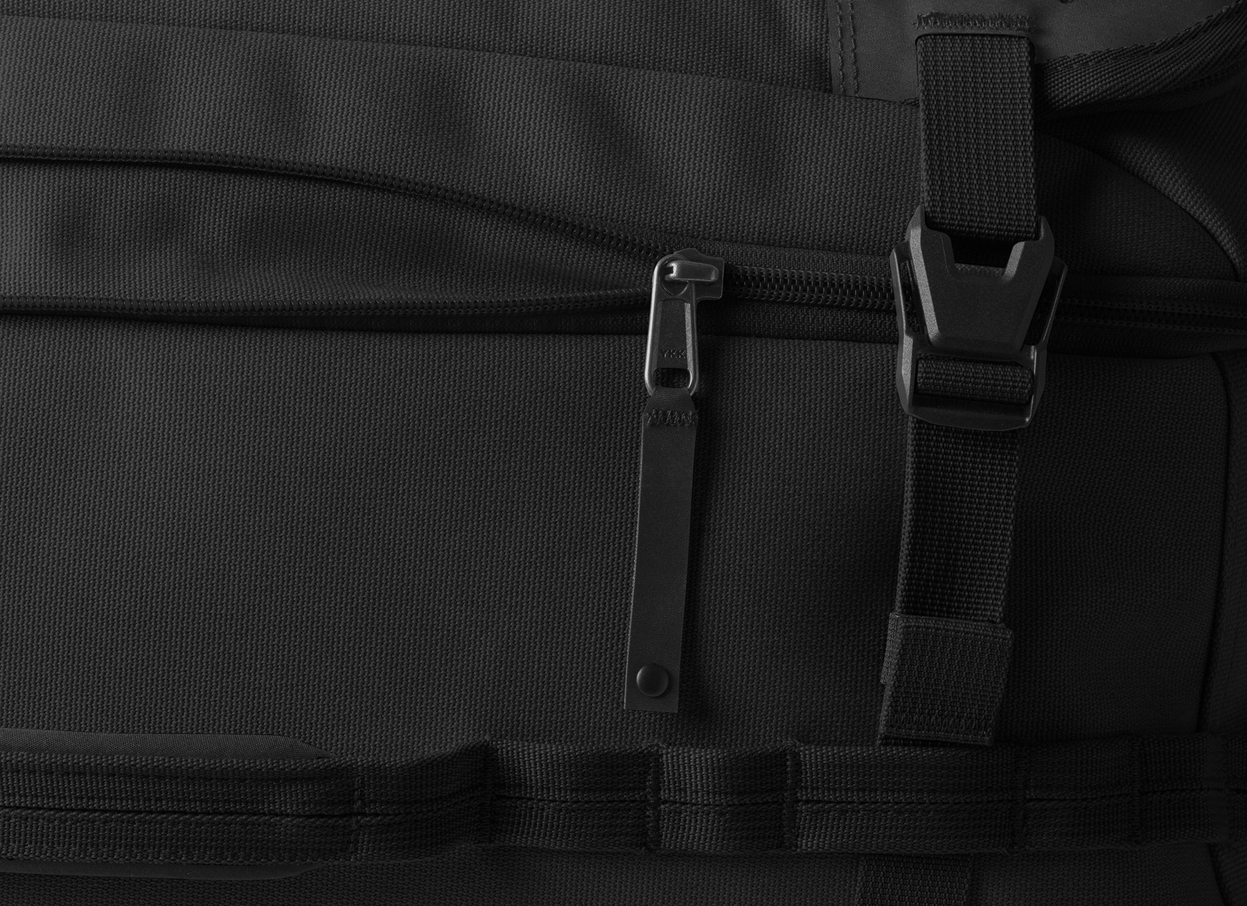 eagle-creek-gear-warrior-xe-2-wheel-27-65l-luggage-offroad-ready-rolling-suitcas image 6