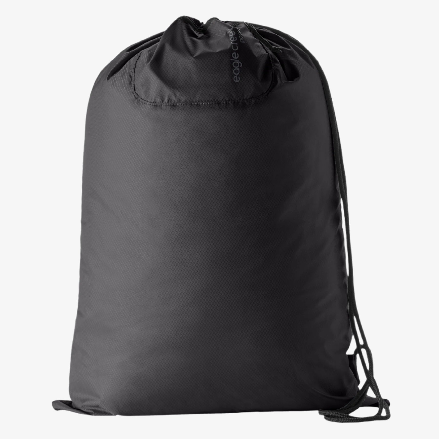 eagle-creek-packable-laundry-sack-washable-reusable-packs-into-its-own-pocket image 7
