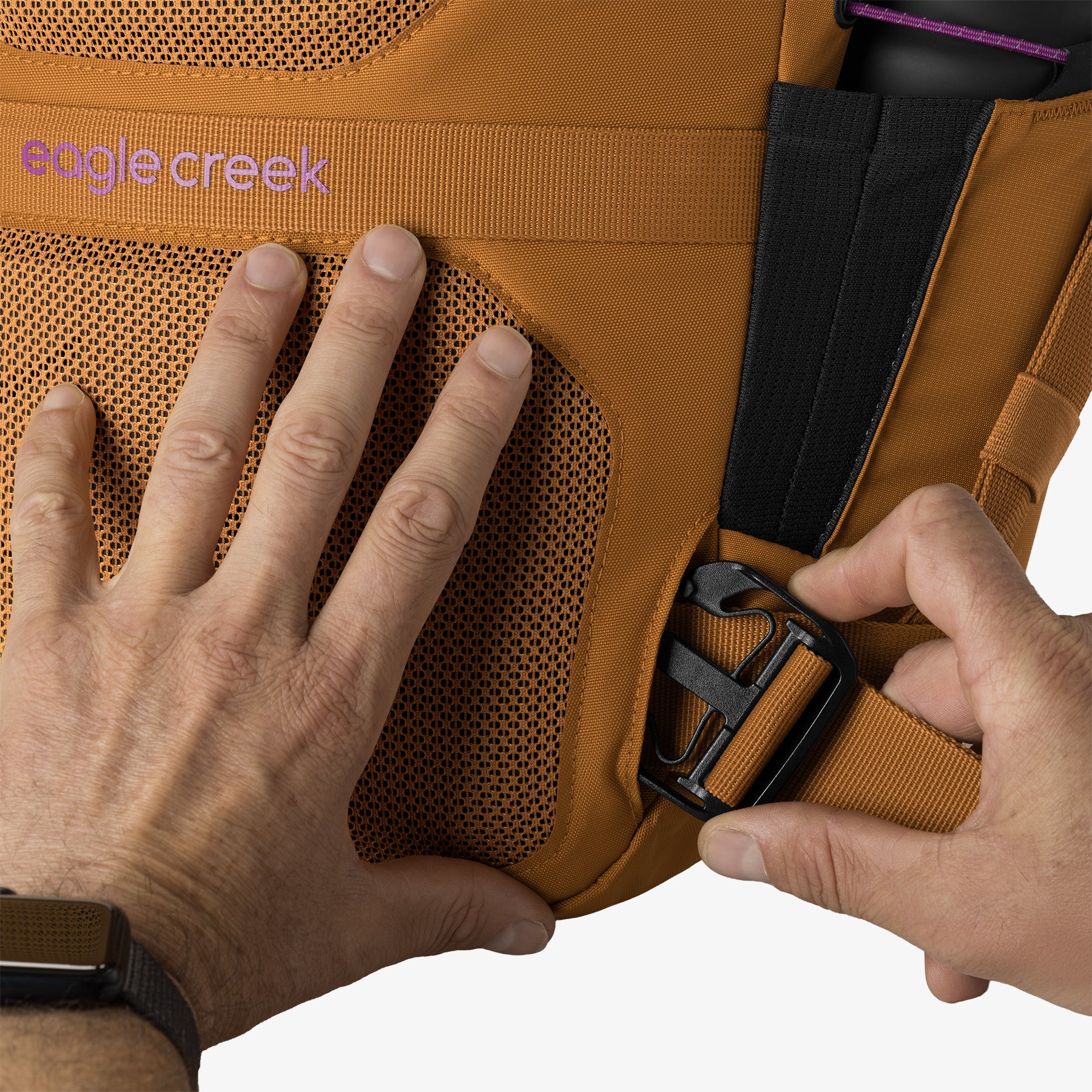 eagle-creek-ranger-backpack-26l-versatile-daypack-with-laptop-sleeve-hydration-r image 8