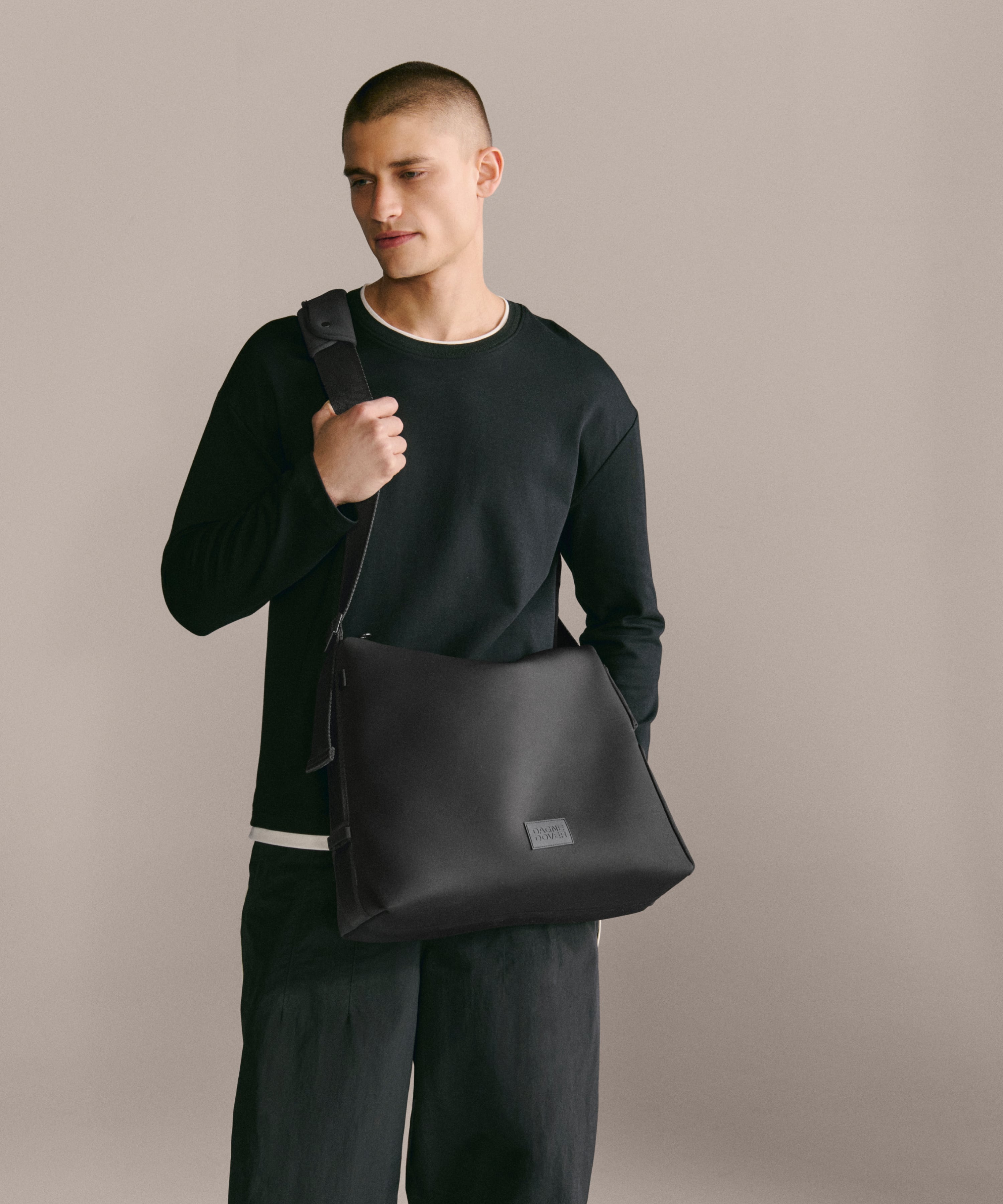 dagne-dover-enzo-messenger-bag-in-cherry image 8