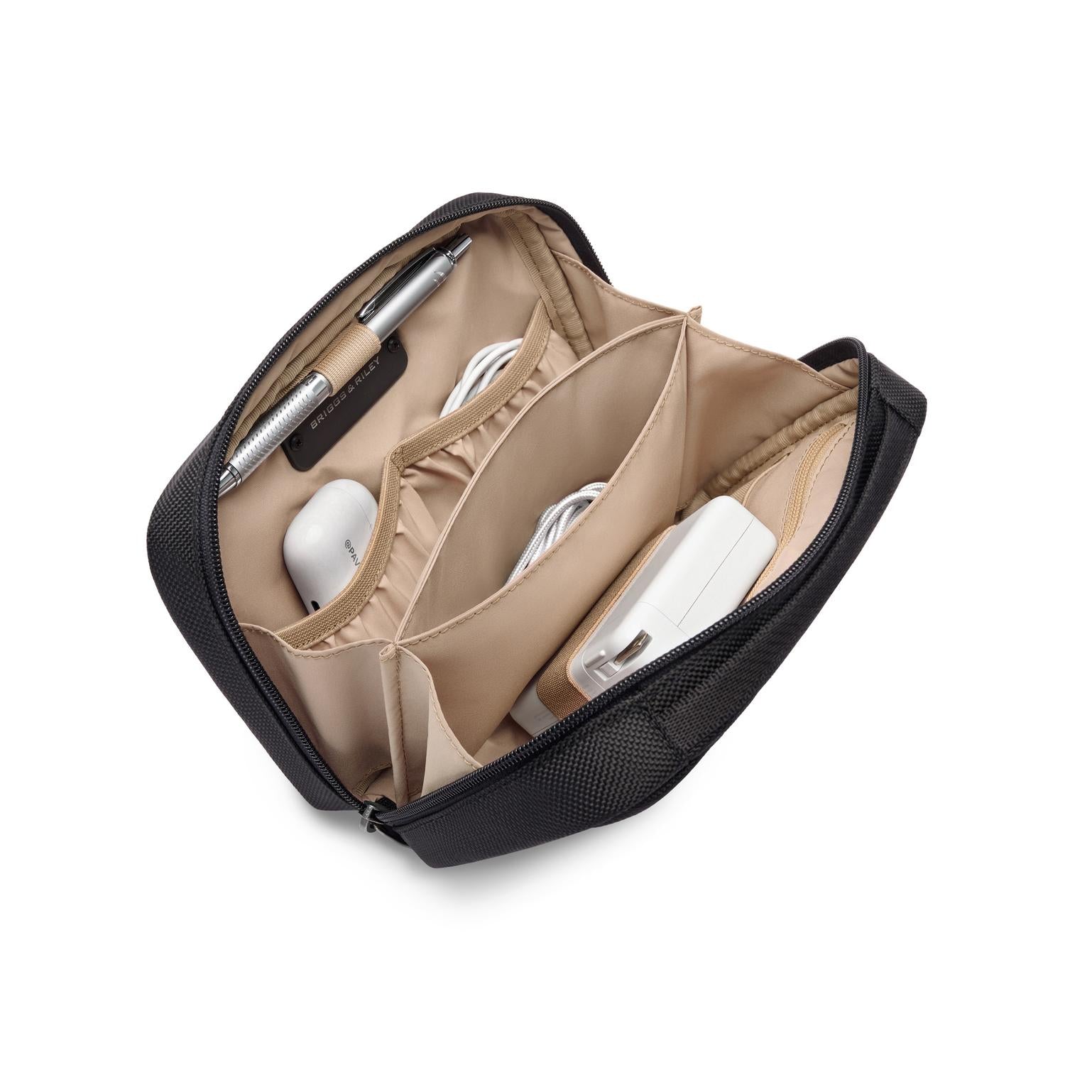 briggs-riley-work-tech-kit-ballistic-nylon-organizer-for-chargers-and-cables image 2