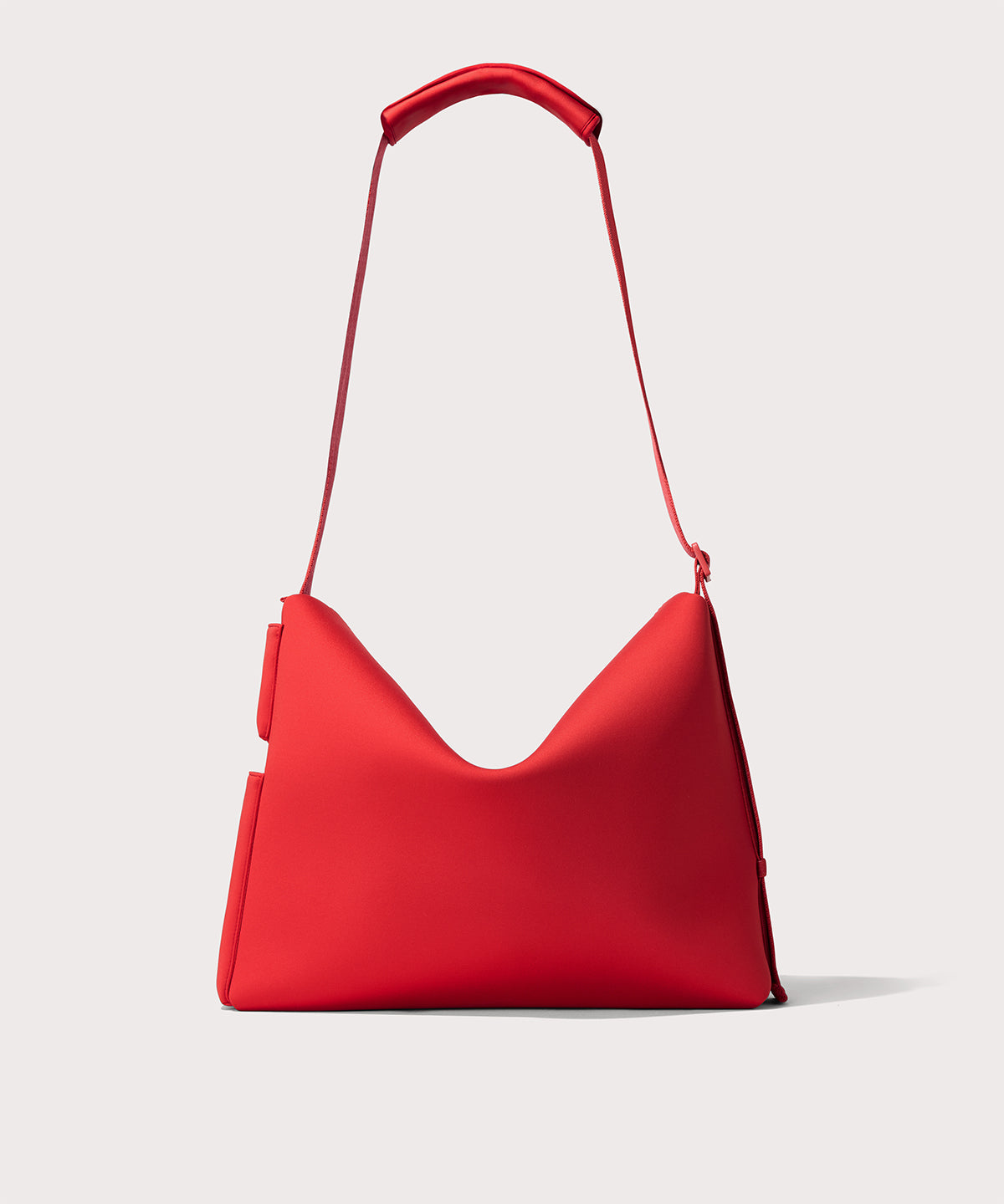 dagne-dover-enzo-messenger-bag-in-cherry image 5