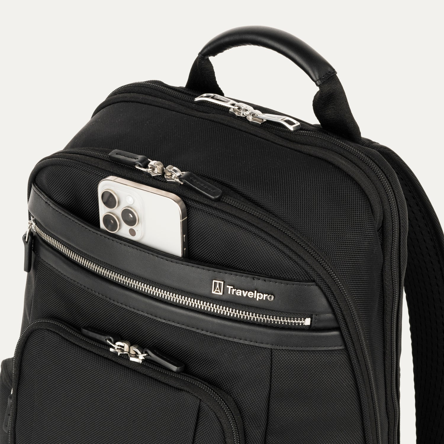 travelpro-platinum-elite-business-laptop-backpack-27l image 7