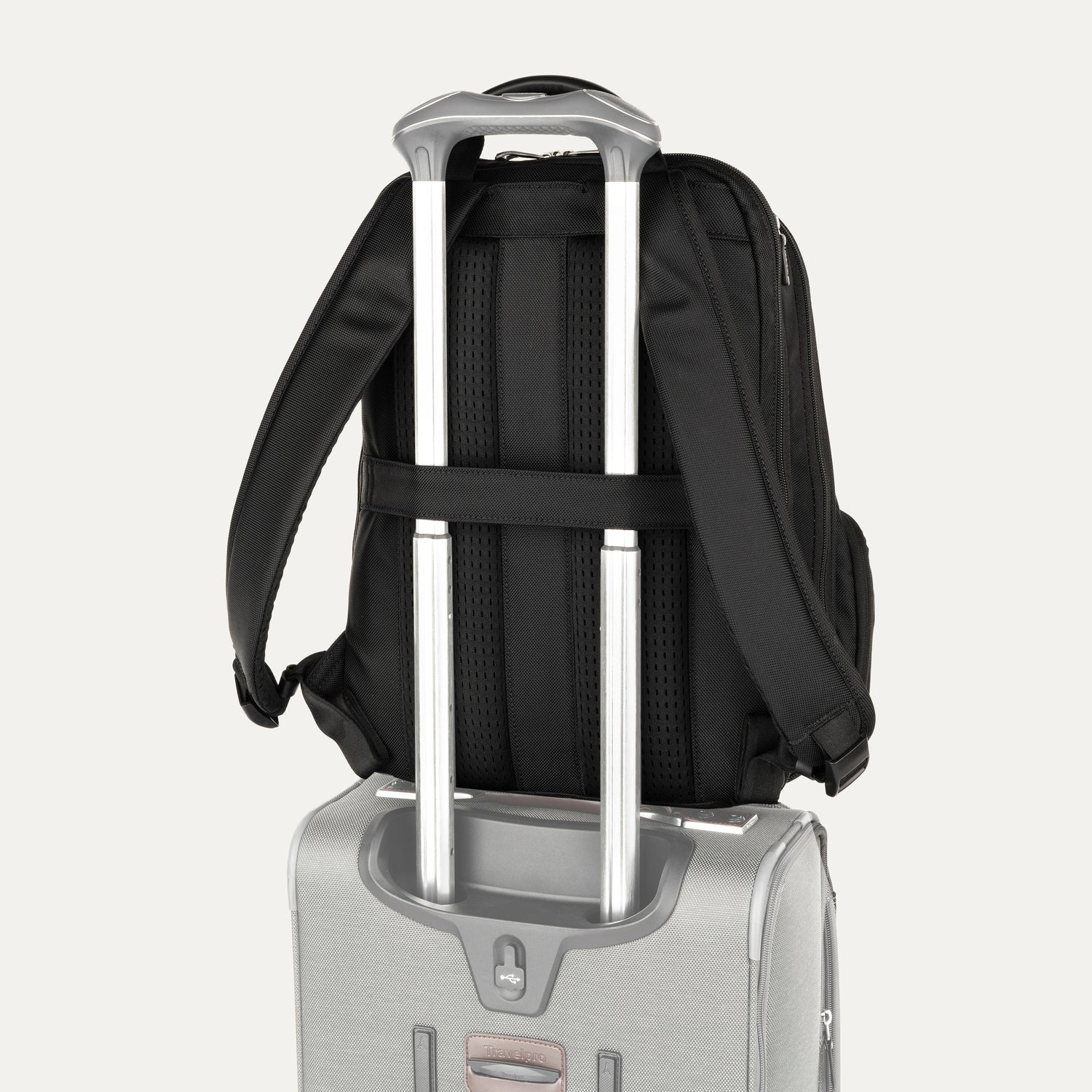 travelpro-platinum-elite-business-trip-essentials-set-backpack-carry-on-medium-c image 6