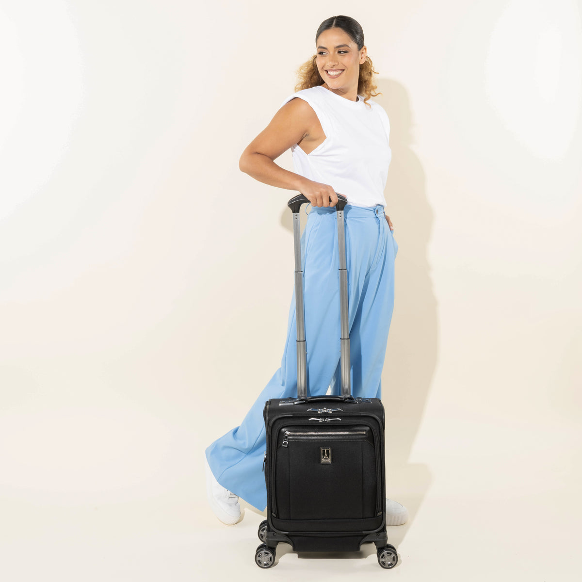 travelpro-platinum-elite-carry-on-spinner-tote-usb-a-port-only image 3