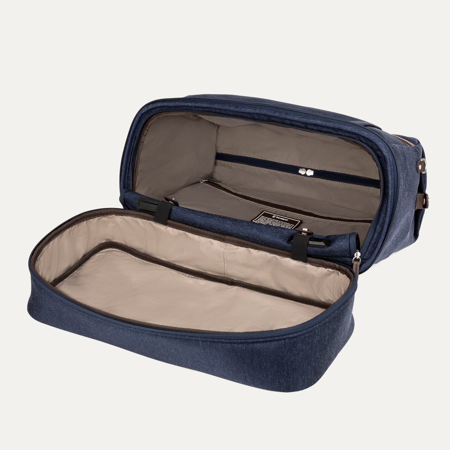 travelpro-platinum-elite-drop-bottom-weekender-black-blue image 6