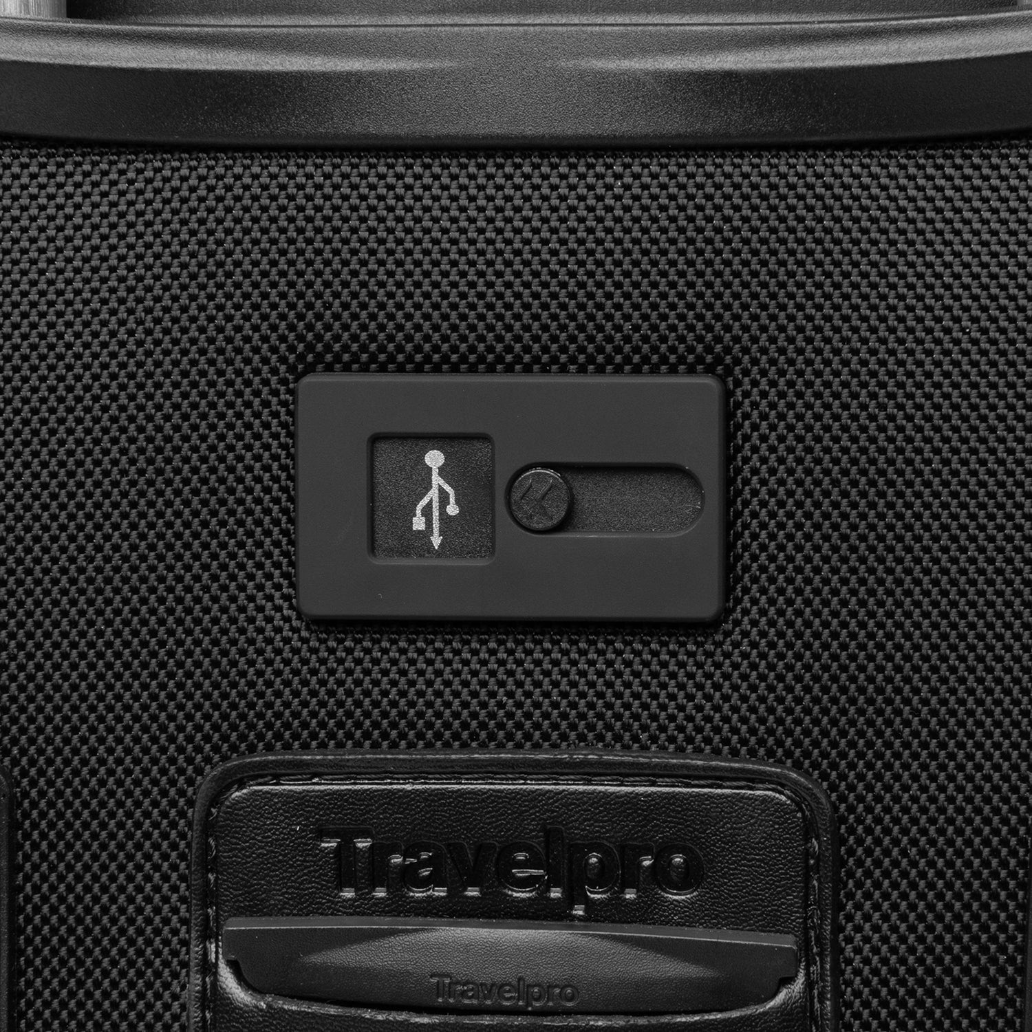 travelpro-platinum-elite-international-carry-on-spinner-expandable-with-usb-port image 7