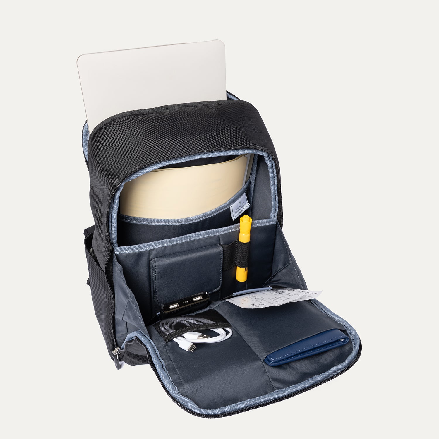 travelpro-platinum-elite-slim-laptop-backpack-16l image 2