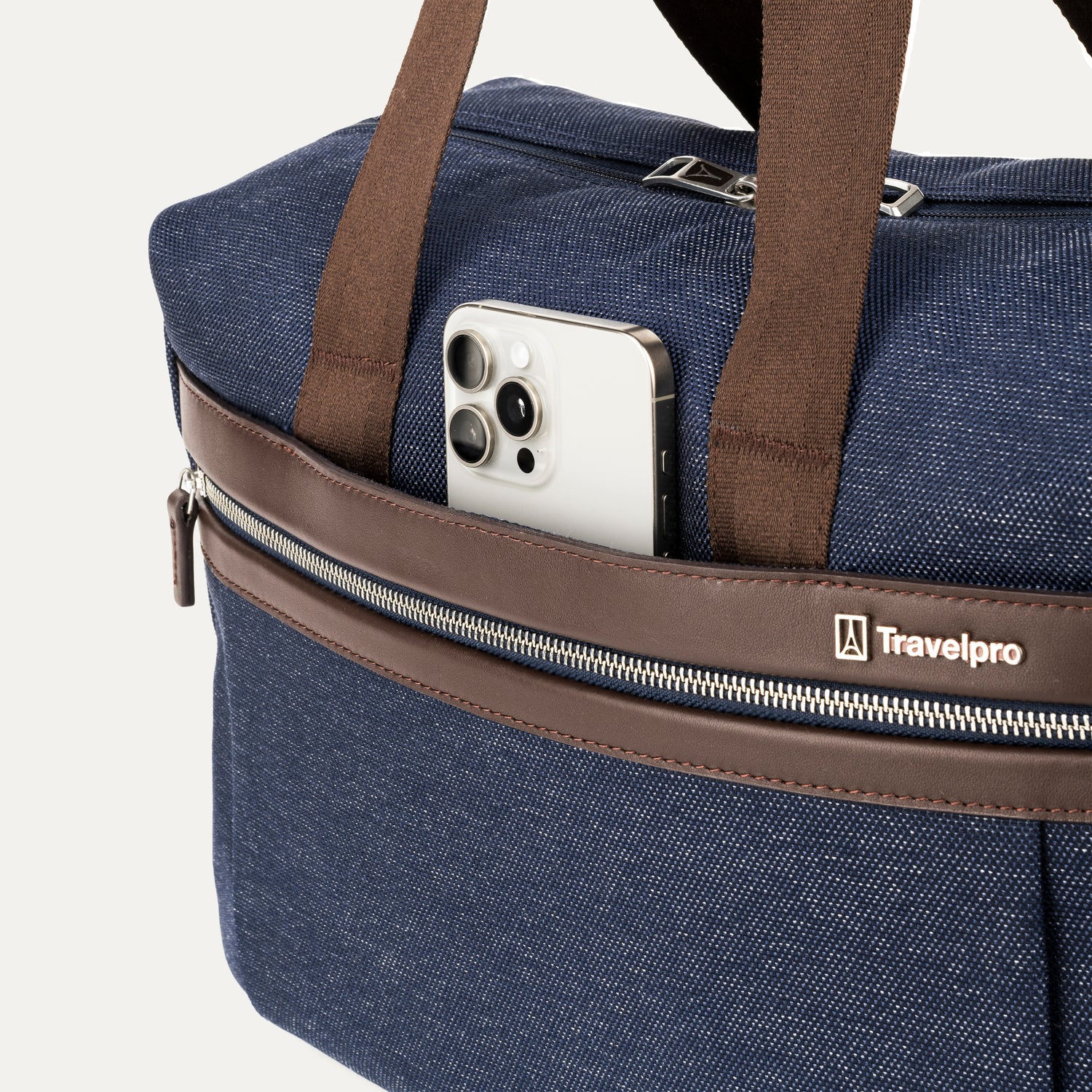 travelpro-platinum-elite-underseat-tote-padded-laptop-sleeve-quickslip-pocket-pe image 5