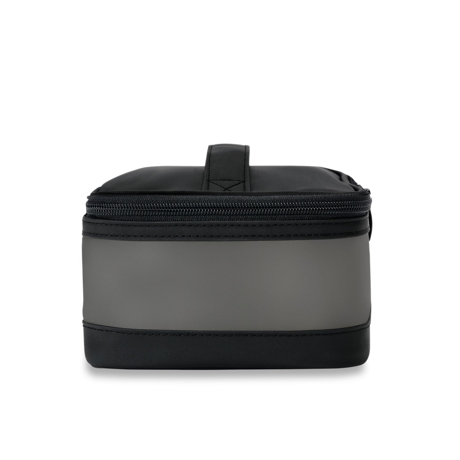 briggs-riley-translucent-essentials-case-tsa-friendly-clear-toiletry-case image 3