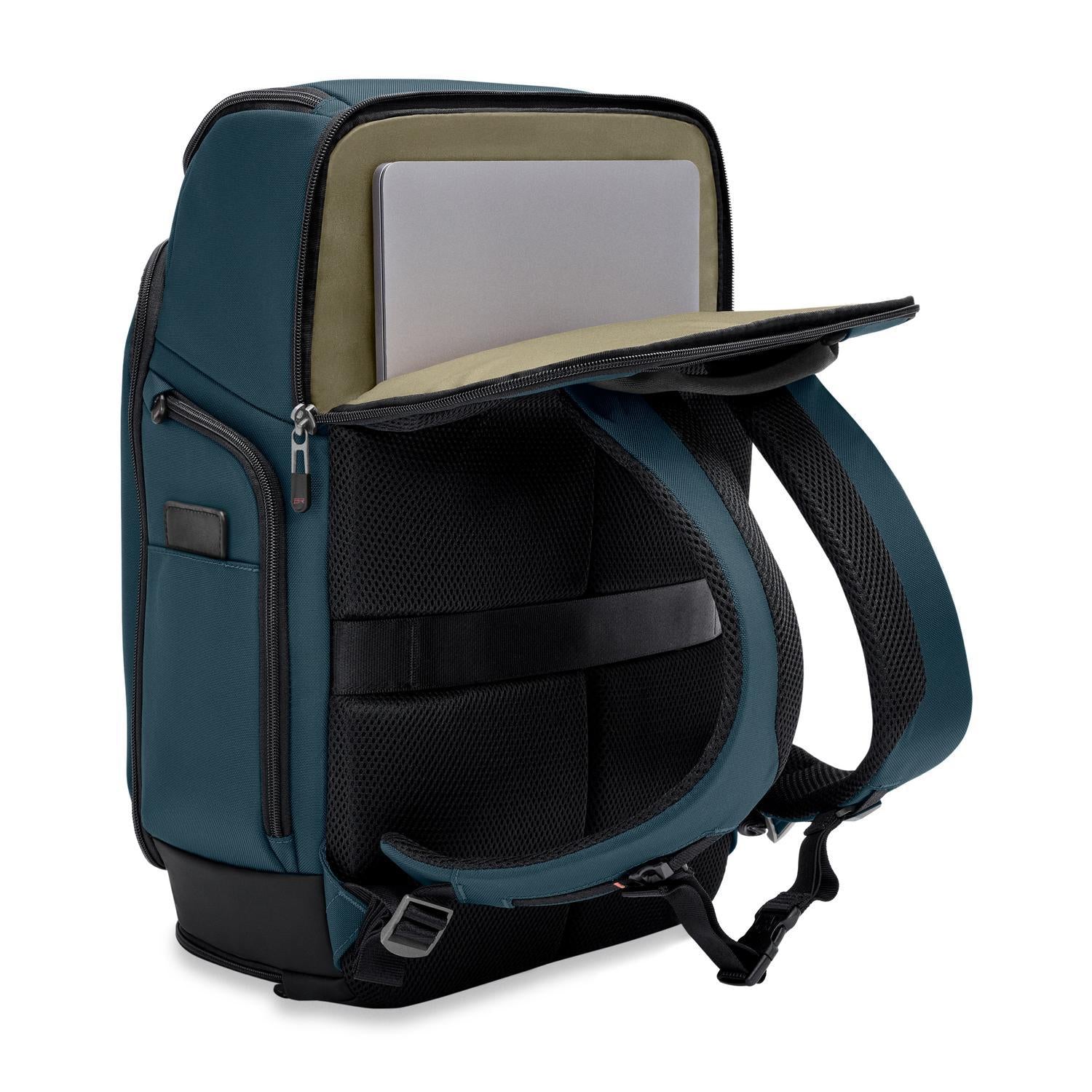 briggs-riley-u-zip-travel-backpack-laptop-friendly-up-to-17 image 7